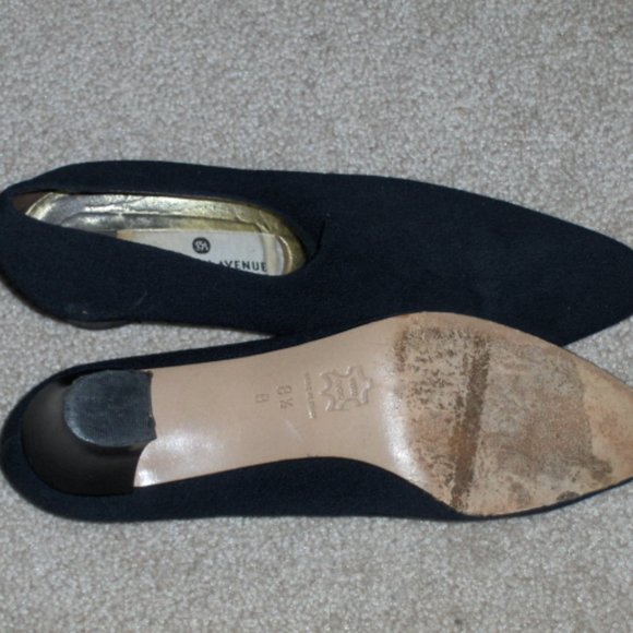 Saks Fifth Avenue Black Pumps Heel Shoes 8.5 - Picture 3 of 4